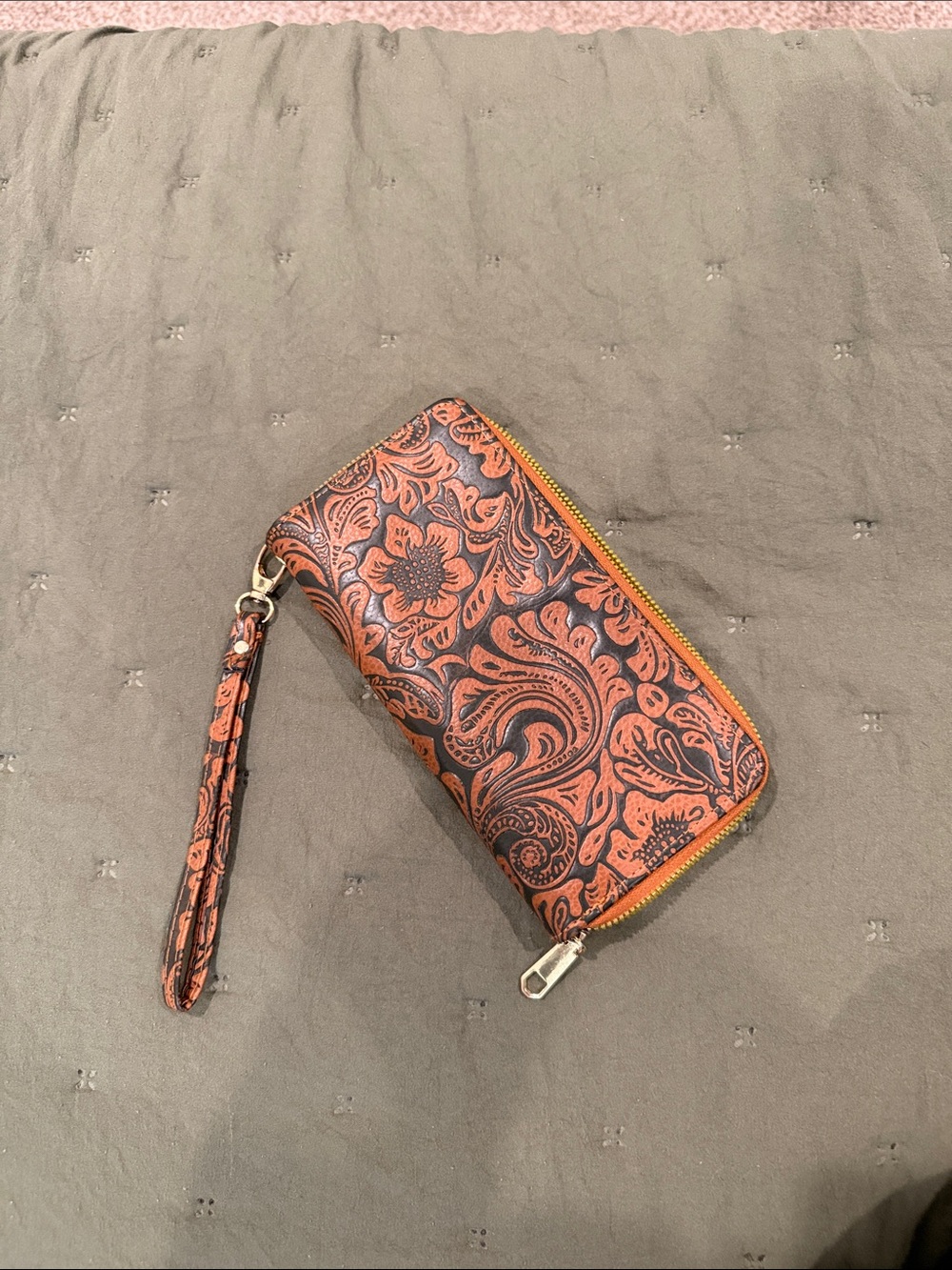 SHEIN Orange and Black Floral Paisley Wristlet Clutch